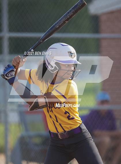 Thumbnail 3 in Northside vs Hampton photogallery.