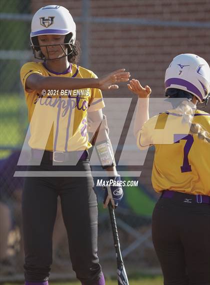 Thumbnail 1 in Northside vs Hampton photogallery.