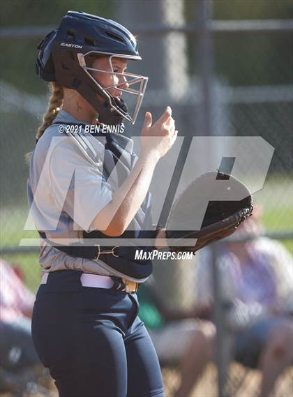 Thumbnail 1 in Northside vs Hampton photogallery.