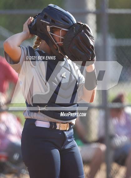 Thumbnail 3 in Northside vs Hampton photogallery.