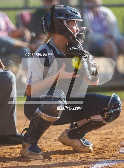 Thumbnail 3 in Northside vs Hampton photogallery.