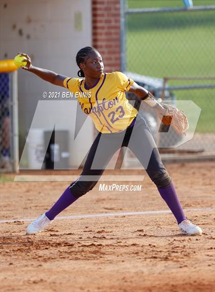 Thumbnail 3 in Northside vs Hampton photogallery.