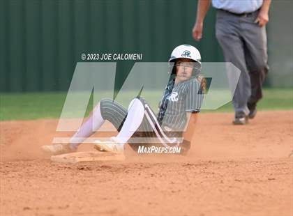 Thumbnail 3 in Churchill vs Reagan photogallery.