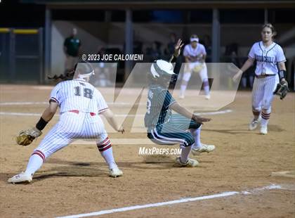 Thumbnail 2 in Churchill vs Reagan photogallery.