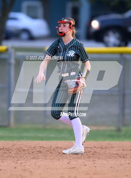 Thumbnail 2 in Churchill vs Reagan photogallery.