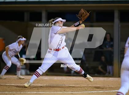 Thumbnail 2 in Churchill vs Reagan photogallery.