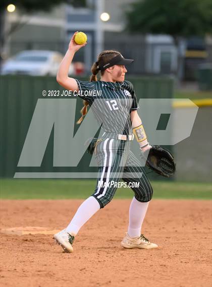 Thumbnail 2 in Churchill vs Reagan photogallery.