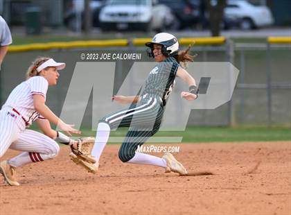 Thumbnail 1 in Churchill vs Reagan photogallery.