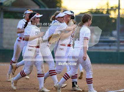 Thumbnail 2 in Churchill vs Reagan photogallery.