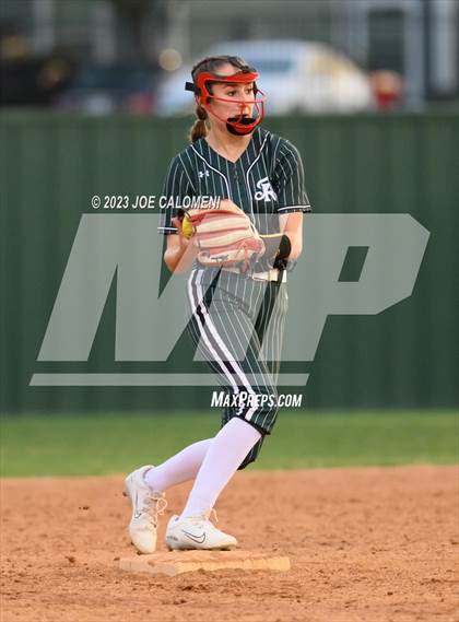 Thumbnail 1 in Churchill vs Reagan photogallery.