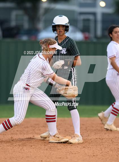 Thumbnail 3 in Churchill vs Reagan photogallery.