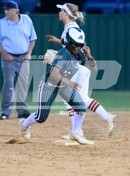 Thumbnail 1 in Churchill vs Reagan photogallery.