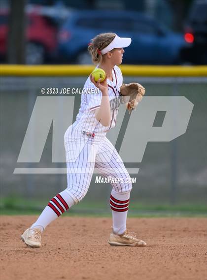 Thumbnail 1 in Churchill vs Reagan photogallery.