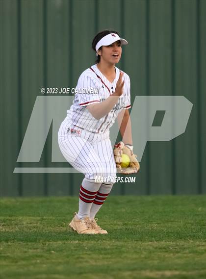 Thumbnail 1 in Churchill vs Reagan photogallery.