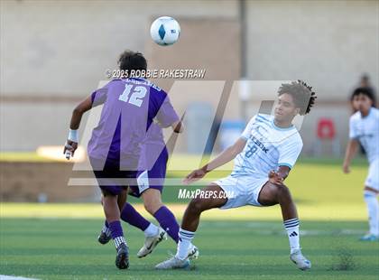 Thumbnail 2 in Alief Elsik vs. Klein Cain (UIL 6A Soccer Division I Final) photogallery.