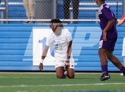 Thumbnail 1 in Alief Elsik vs. Klein Cain (UIL 6A Soccer Division I Final) photogallery.