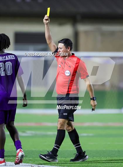 Thumbnail 3 in Alief Elsik vs. Klein Cain (UIL 6A Soccer Division I Final) photogallery.