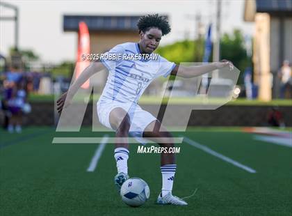 Thumbnail 2 in Alief Elsik vs. Klein Cain (UIL 6A Soccer Division I Final) photogallery.