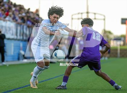 Thumbnail 2 in Alief Elsik vs. Klein Cain (UIL 6A Soccer Division I Final) photogallery.