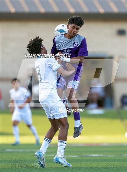 Thumbnail 3 in Alief Elsik vs. Klein Cain (UIL 6A Soccer Division I Final) photogallery.