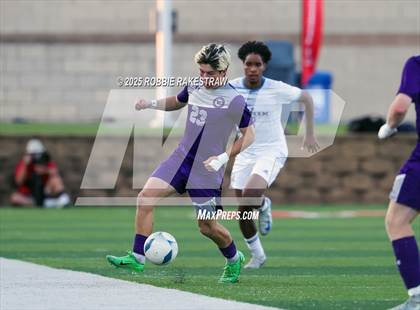 Thumbnail 3 in Alief Elsik vs. Klein Cain (UIL 6A Soccer Division I Final) photogallery.