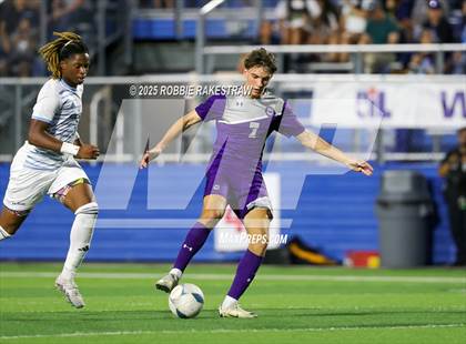 Thumbnail 3 in Alief Elsik vs. Klein Cain (UIL 6A Soccer Division I Final) photogallery.