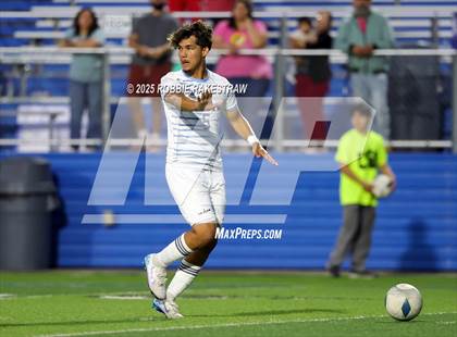 Thumbnail 2 in Alief Elsik vs. Klein Cain (UIL 6A Soccer Division I Final) photogallery.