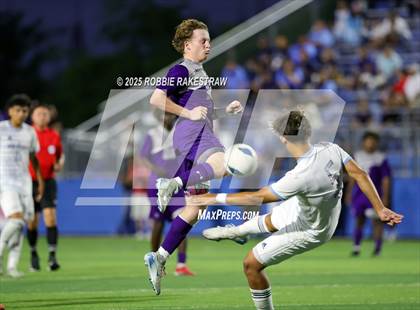 Thumbnail 1 in Alief Elsik vs. Klein Cain (UIL 6A Soccer Division I Final) photogallery.