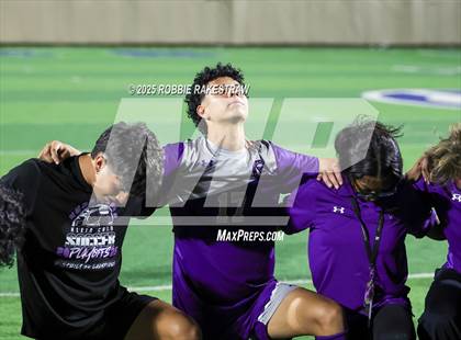 Thumbnail 3 in Alief Elsik vs. Klein Cain (UIL 6A Soccer Division I Final) photogallery.