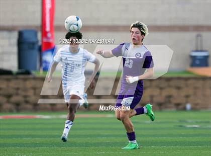 Thumbnail 1 in Alief Elsik vs. Klein Cain (UIL 6A Soccer Division I Final) photogallery.