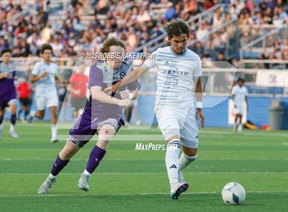 Thumbnail 2 in Alief Elsik vs. Klein Cain (UIL 6A Soccer Division I Final) photogallery.