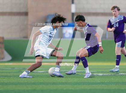 Thumbnail 2 in Alief Elsik vs. Klein Cain (UIL 6A Soccer Division I Final) photogallery.