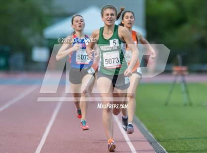 Thumbnail 1 in 50th Annual Loucks Games (Women's Secttion 1 Mile Run) photogallery.