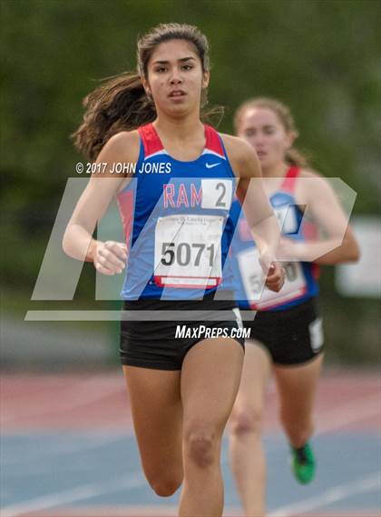 Thumbnail 3 in 50th Annual Loucks Games (Women's Secttion 1 Mile Run) photogallery.