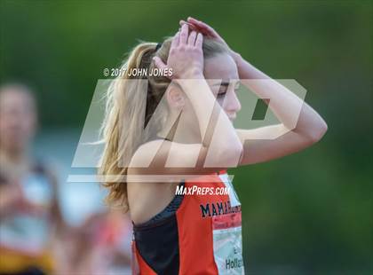 Thumbnail 1 in 50th Annual Loucks Games (Women's Secttion 1 Mile Run) photogallery.