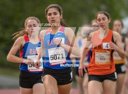 Thumbnail 3 in 50th Annual Loucks Games (Women's Secttion 1 Mile Run) photogallery.