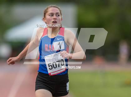 Thumbnail 2 in 50th Annual Loucks Games (Women's Secttion 1 Mile Run) photogallery.