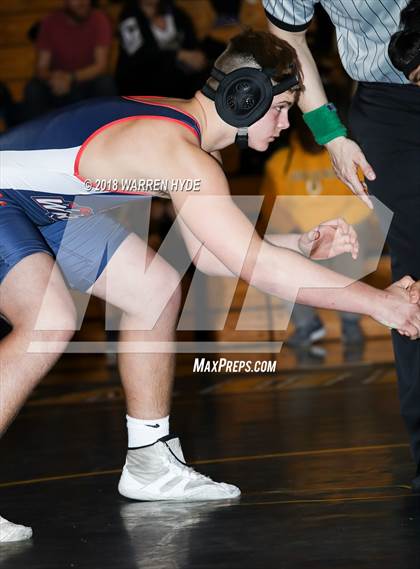 Thumbnail 2 in Delta League Dual Meet @ Elk Grove photogallery.