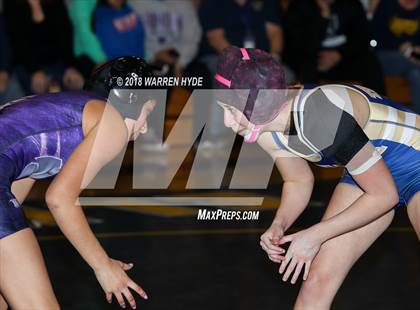 Thumbnail 1 in Delta League Dual Meet @ Elk Grove photogallery.