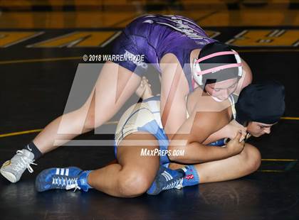 Thumbnail 2 in Delta League Dual Meet @ Elk Grove photogallery.