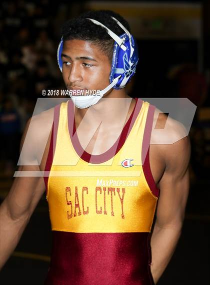 Thumbnail 1 in Delta League Dual Meet @ Elk Grove photogallery.