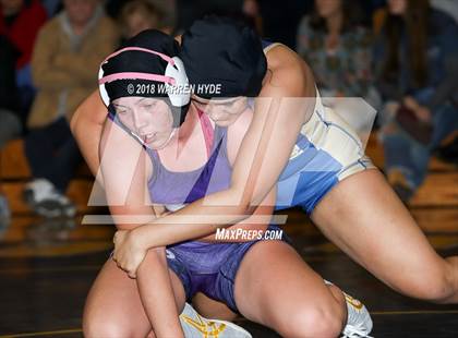 Thumbnail 3 in Delta League Dual Meet @ Elk Grove photogallery.