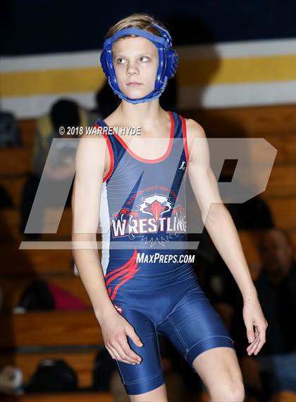 Thumbnail 1 in Delta League Dual Meet @ Elk Grove photogallery.