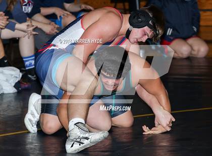 Thumbnail 1 in Delta League Dual Meet @ Elk Grove photogallery.