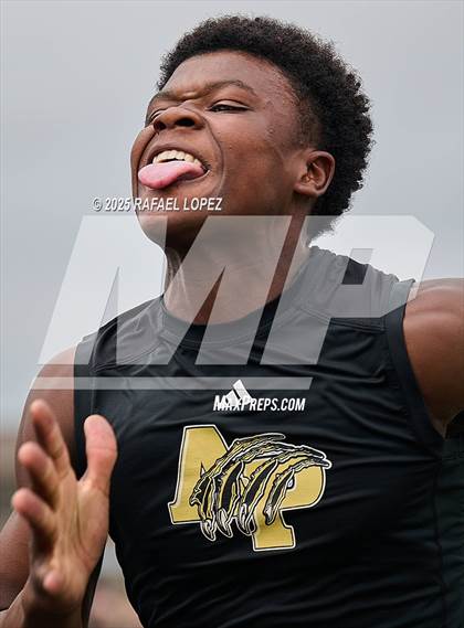 Thumbnail 1 in UIL 3A Track & Field District (100M) photogallery.