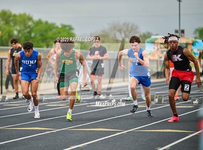 Thumbnail 3 in UIL 3A Track & Field District (100M) photogallery.
