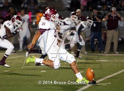Thumbnail 1 in Gilmer vs. Atlanta (UIL 4A Quarterfinal) photogallery.