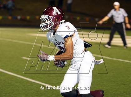 Thumbnail 2 in Gilmer vs. Atlanta (UIL 4A Quarterfinal) photogallery.