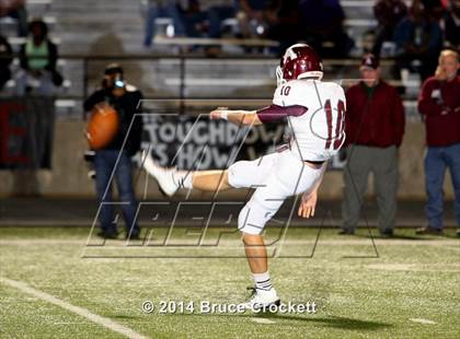 Thumbnail 1 in Gilmer vs. Atlanta (UIL 4A Quarterfinal) photogallery.