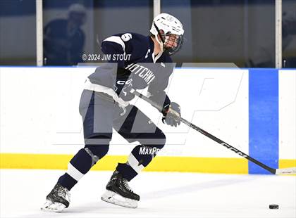 Thumbnail 2 in Deerfield @ Hotchkiss photogallery.